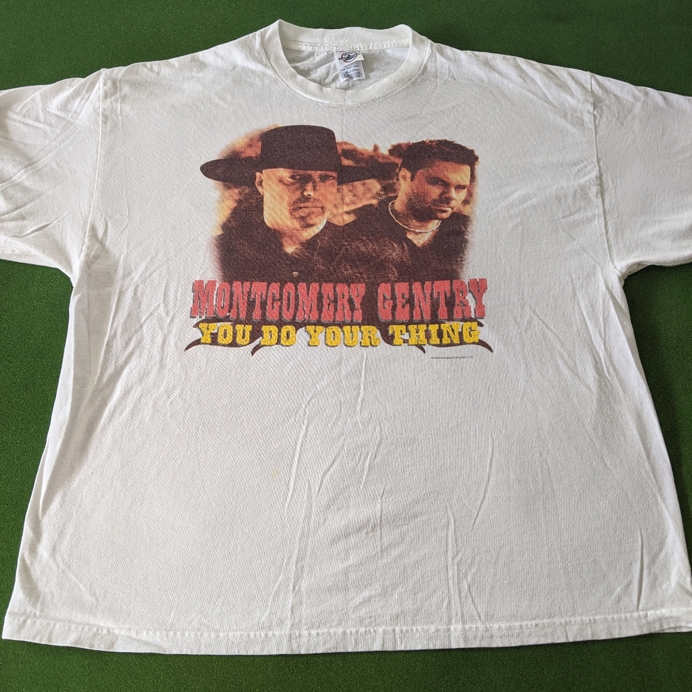 Montgomery Gentry 2004 Band Tour Tee Shirt White